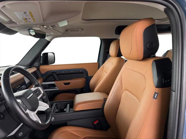 2024 Land Rover Defender 90 P300 S