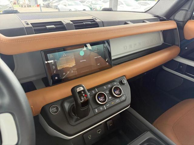 2024 Land Rover Defender 90 P300 S