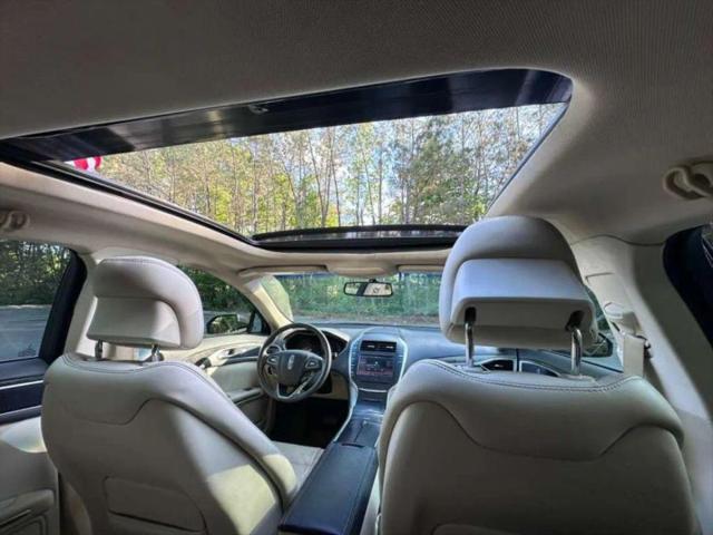 2014 Lincoln MKZ Base