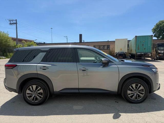 2022 Nissan Pathfinder S 4WD