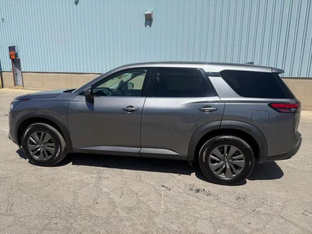 2022 Nissan Pathfinder S 4WD