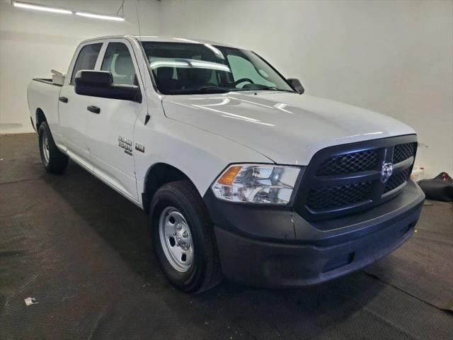 2022 Ram 1500 Classic Tradesman Crew Cab 4x4 64 Box