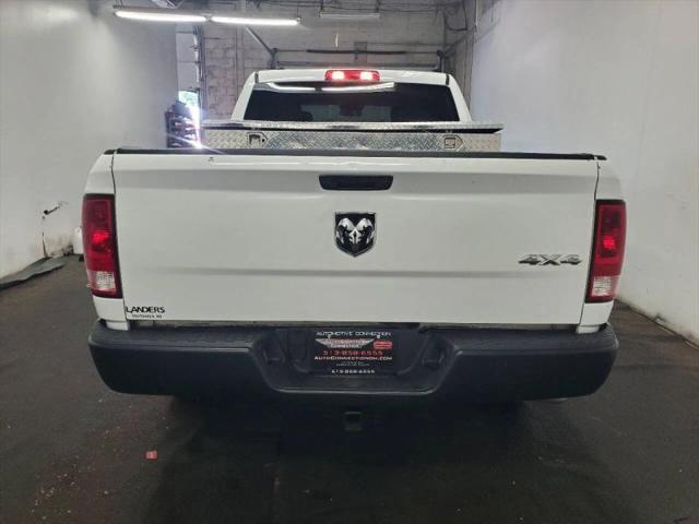 2022 Ram 1500 Classic Tradesman Crew Cab 4x4 64 Box