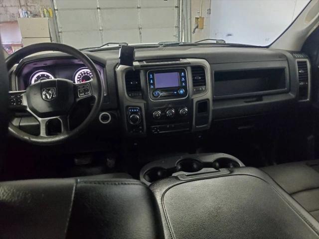 2022 Ram 1500 Classic Tradesman Crew Cab 4x4 64 Box