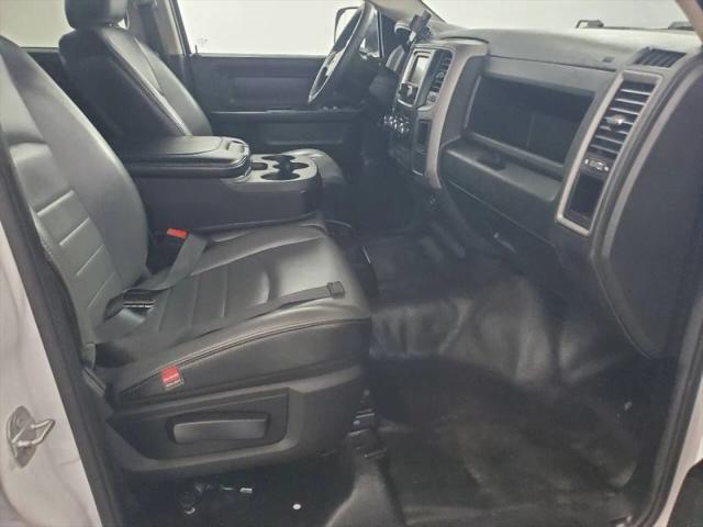 2022 Ram 1500 Classic Tradesman Crew Cab 4x4 64 Box