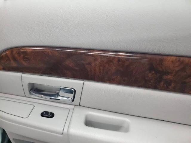 2005 Mercury Grand Marquis LS