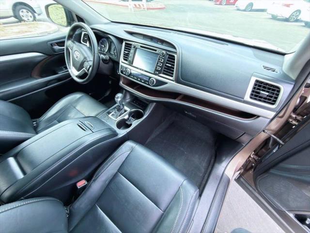 2017 Toyota Highlander XLE