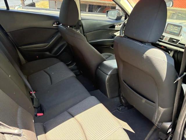 2014 Mazda Mazda3 i Touring