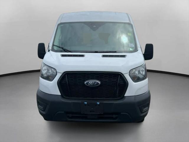 2024 Ford Transit Cargo Van Medium Roof w/LWB