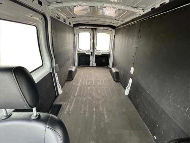 2024 Ford Transit Cargo Van Medium Roof w/LWB