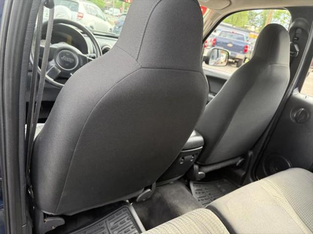 2003 Jeep Liberty Sport