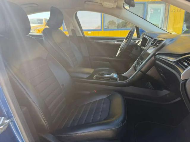 2017 Ford Fusion SE