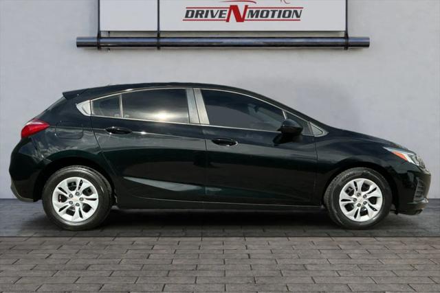 2019 Chevrolet Cruze LS