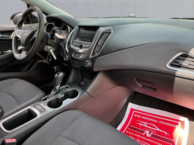 2019 Chevrolet Cruze LS