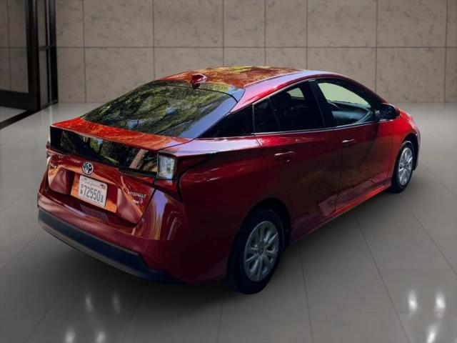 2020 Toyota Prius L Eco