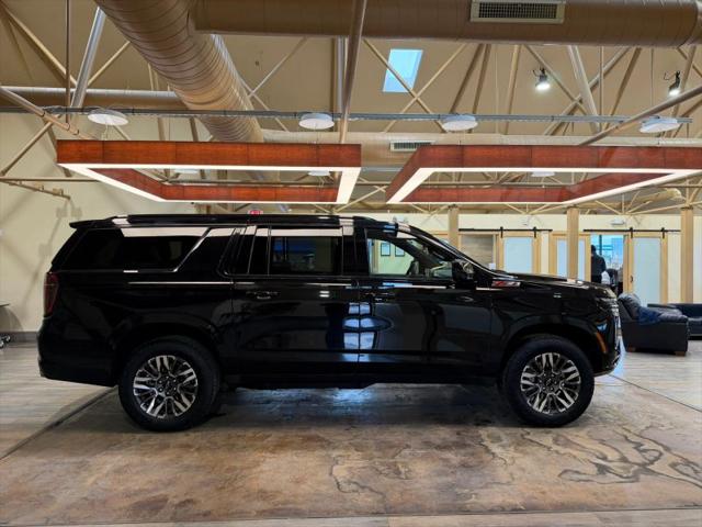 2025 Chevrolet Suburban 4WD Z71