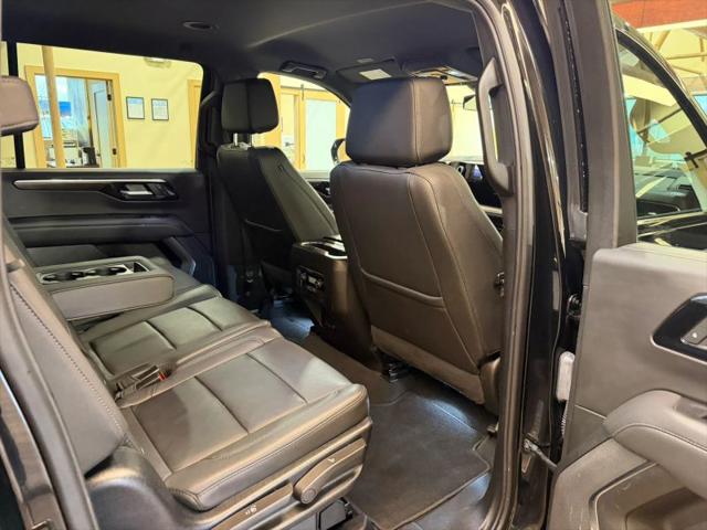 2025 Chevrolet Suburban 4WD Z71