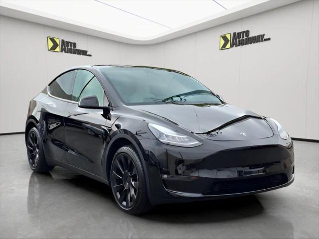 2022 Tesla Model Y Long Range Dual Motor All-Wheel Drive