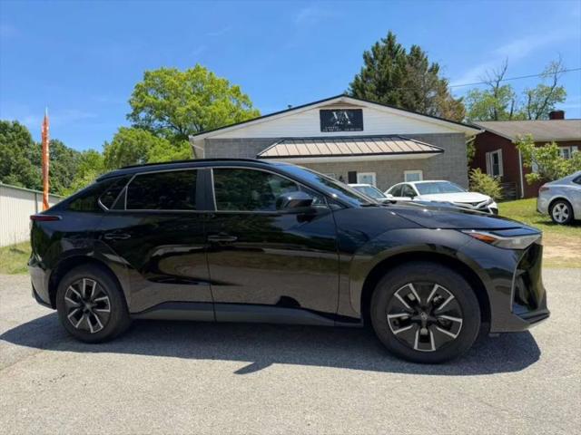 2024 Toyota bZ4X XLE