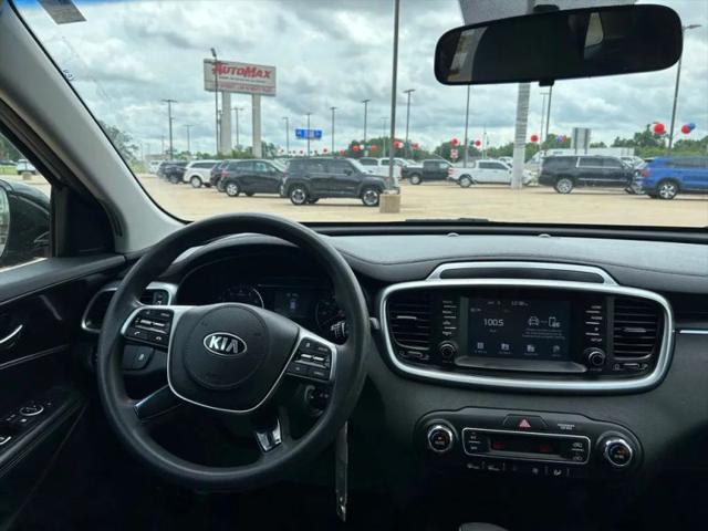 2019 Kia Sorento 3.3L LX