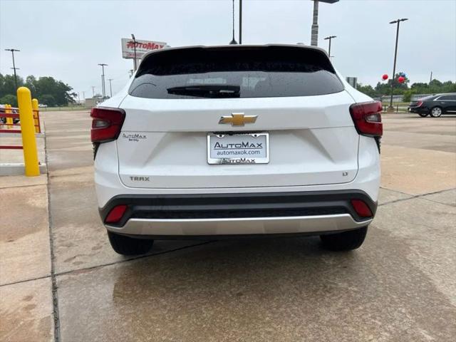 2025 Chevrolet Trax FWD LT