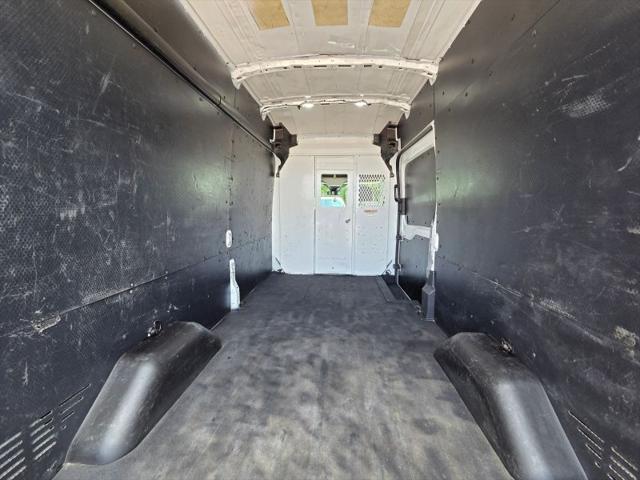 2019 Ford Transit w/Sliding Side Door w/LWB