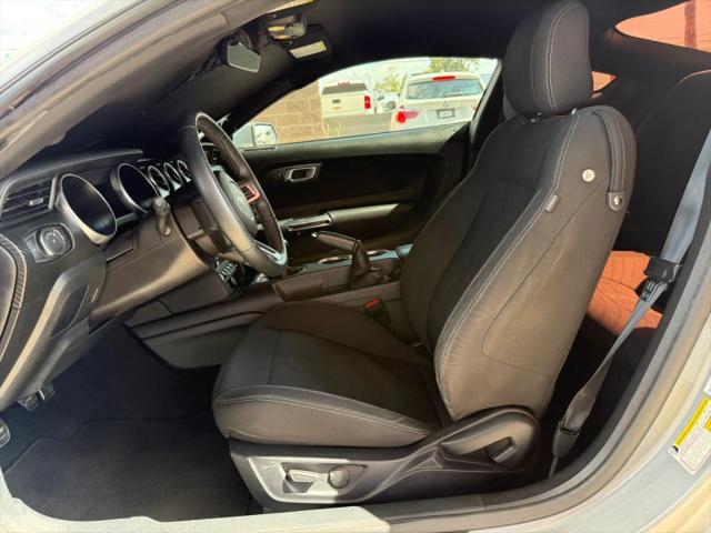 2021 Ford Mustang EcoBoost Fastback