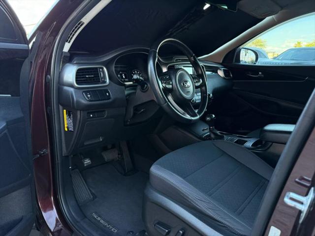 2016 Kia Sorento 2.4L LX