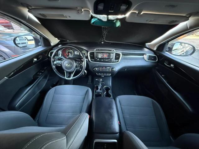 2016 Kia Sorento 2.4L LX