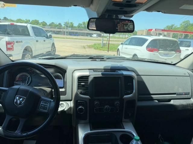 2018 Ram 1500 Lone Star Silver Crew Cab 4x2 5'7" Box