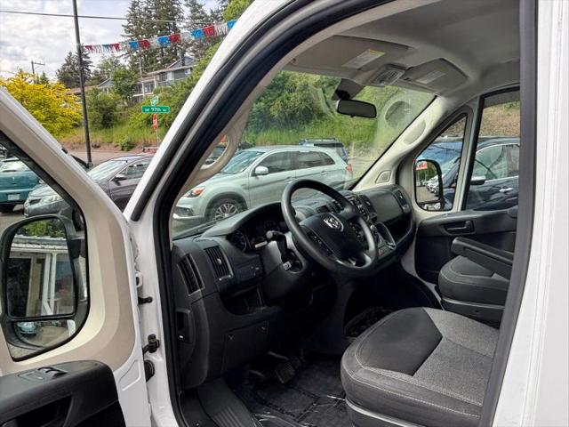 2017 Ram ProMaster Cargo Van Low Roof 136" WB
