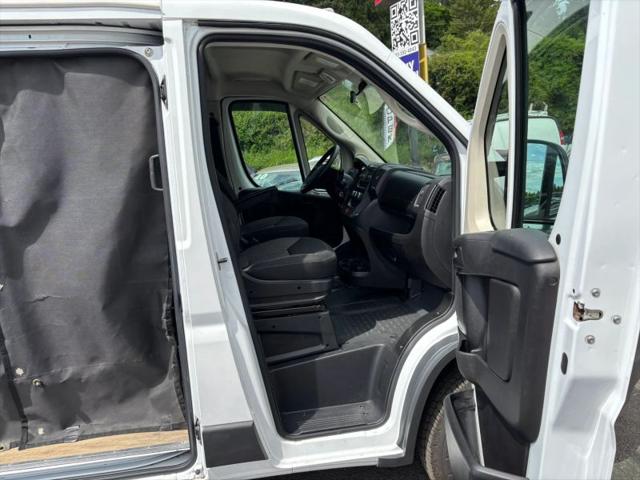 2017 Ram ProMaster Cargo Van Low Roof 136" WB