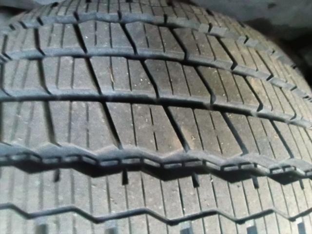 2004 Chevrolet Avalanche Base