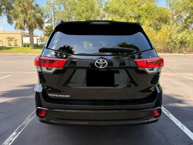 2019 Toyota Highlander LE