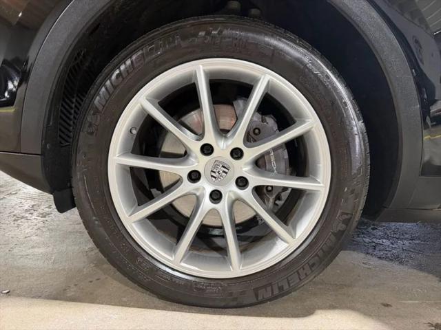 2019 Porsche Cayenne Base