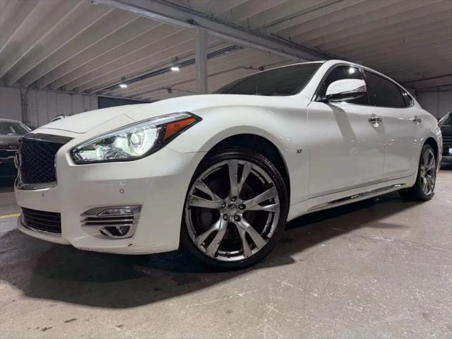 2018 INFINITI Q70L 3.7X LUXE
