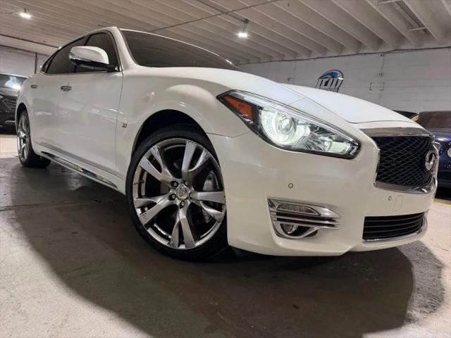 2018 INFINITI Q70L 3.7X LUXE