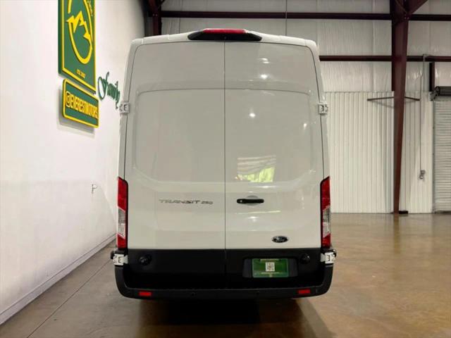 2018 Ford Transit Extended Length w/Sliding Side Door w/LWB