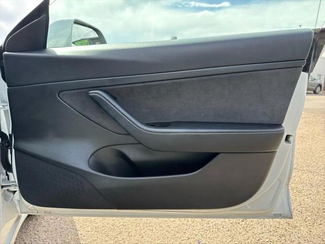 2020 Tesla Model 3 Standard Range Plus Rear-Wheel Drive