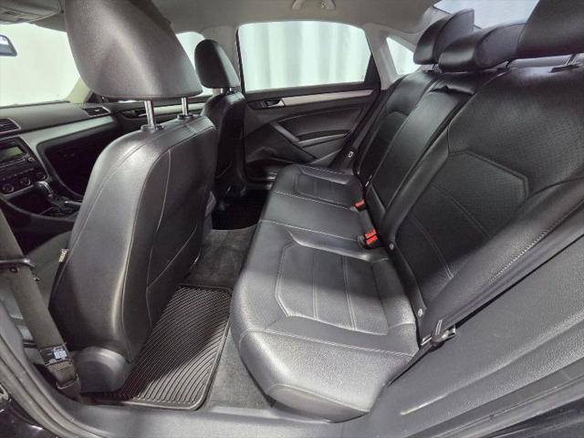 2015 Volkswagen Passat 1.8T Wolfsburg Edition