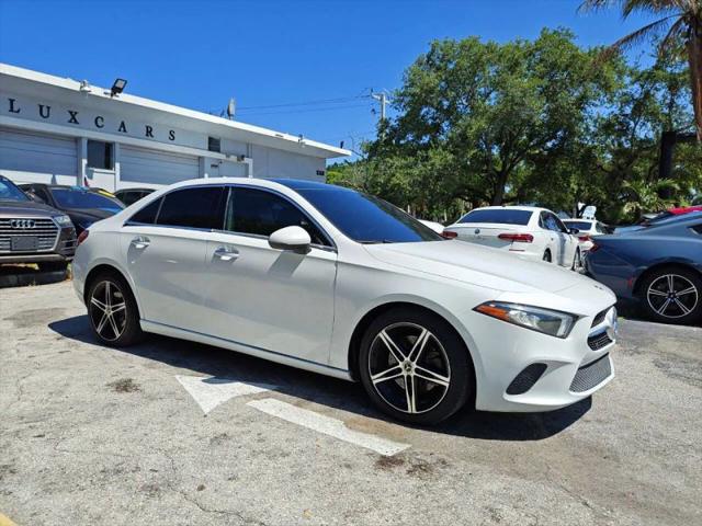 2020 Mercedes-Benz A 220 A 220
