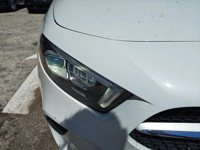 2020 Mercedes-Benz A 220 A 220