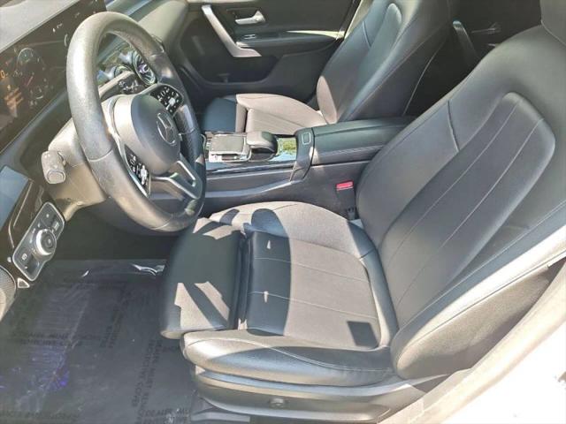 2020 Mercedes-Benz A 220 A 220