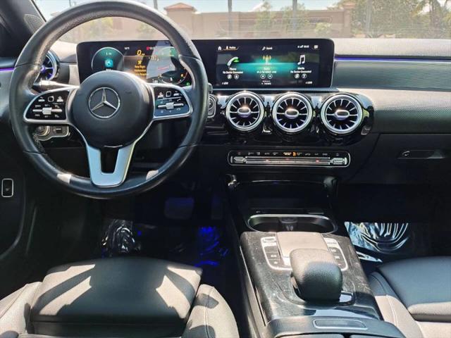 2020 Mercedes-Benz A 220 A 220