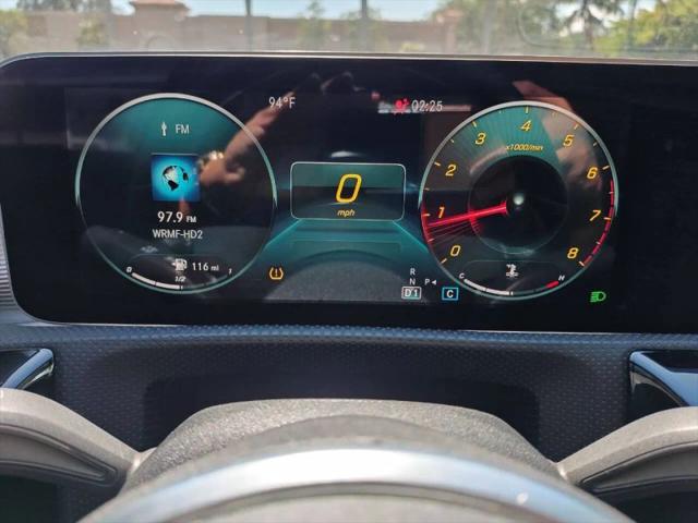 2020 Mercedes-Benz A 220 A 220