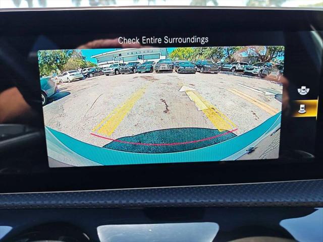 2020 Mercedes-Benz A 220 A 220