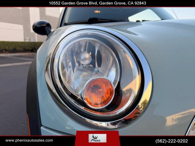 2011 MINI Cooper Cooper