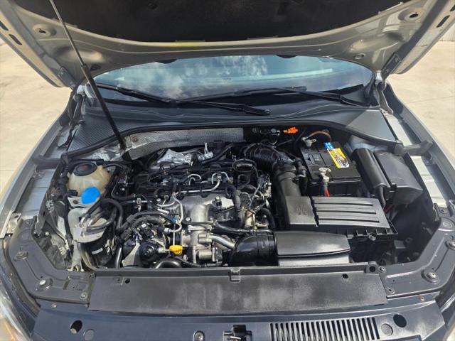 2014 Volkswagen Passat 2.0L TDI SE