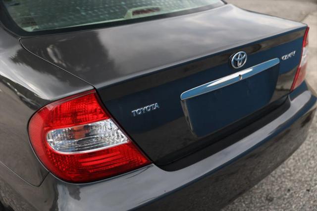 2003 Toyota Camry LE