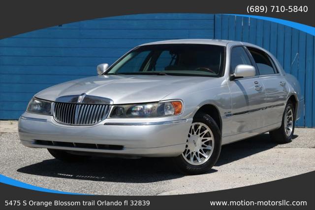 2001 Lincoln Town Car Signature for sale in Orlando, FL